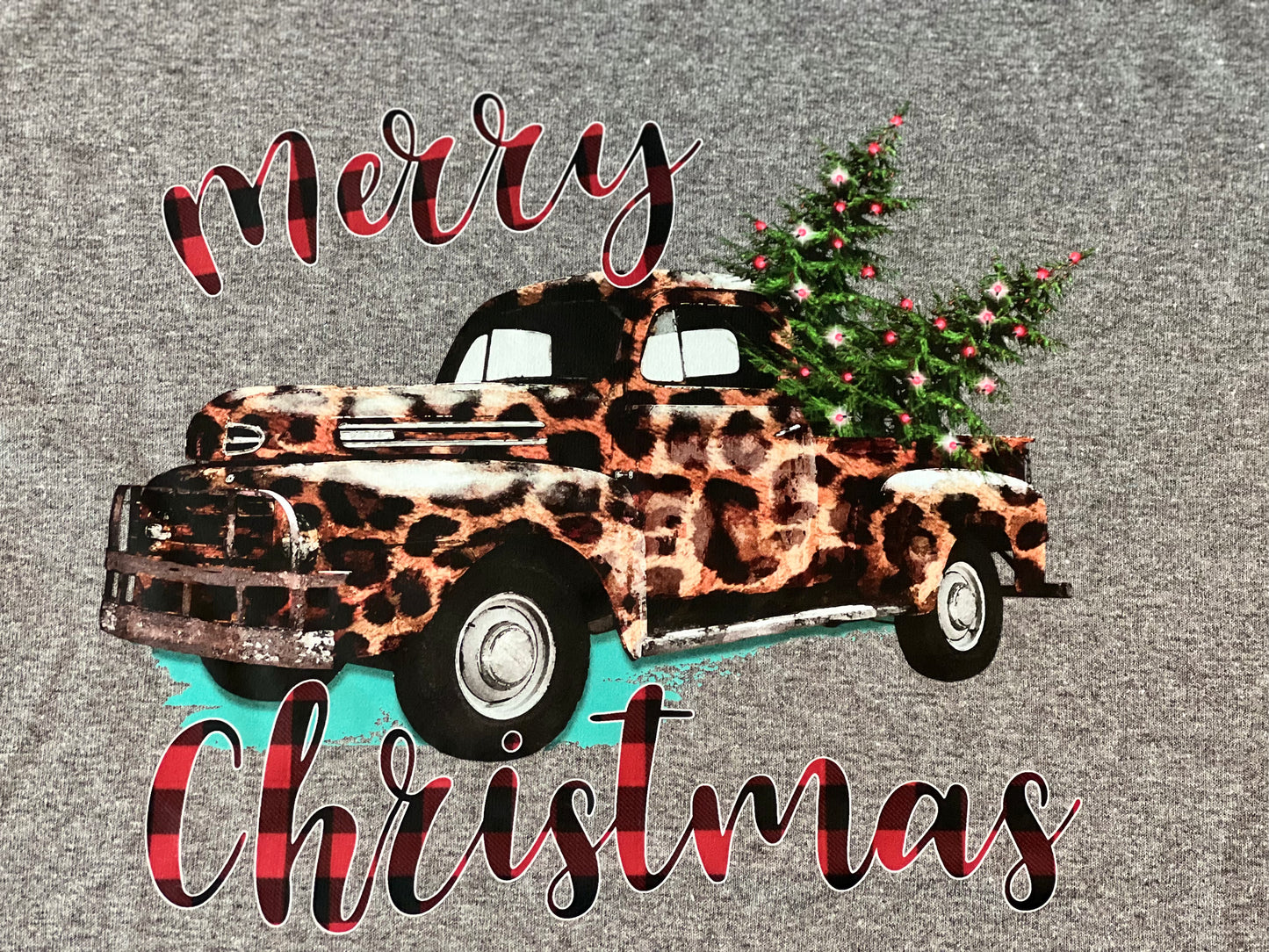 Merry Christmas: Cheetah Vintage Truck